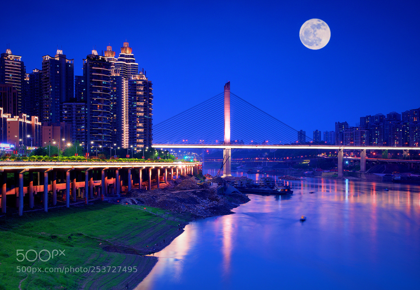 Nikon D810 sample photo. 初春的夜晚 photography