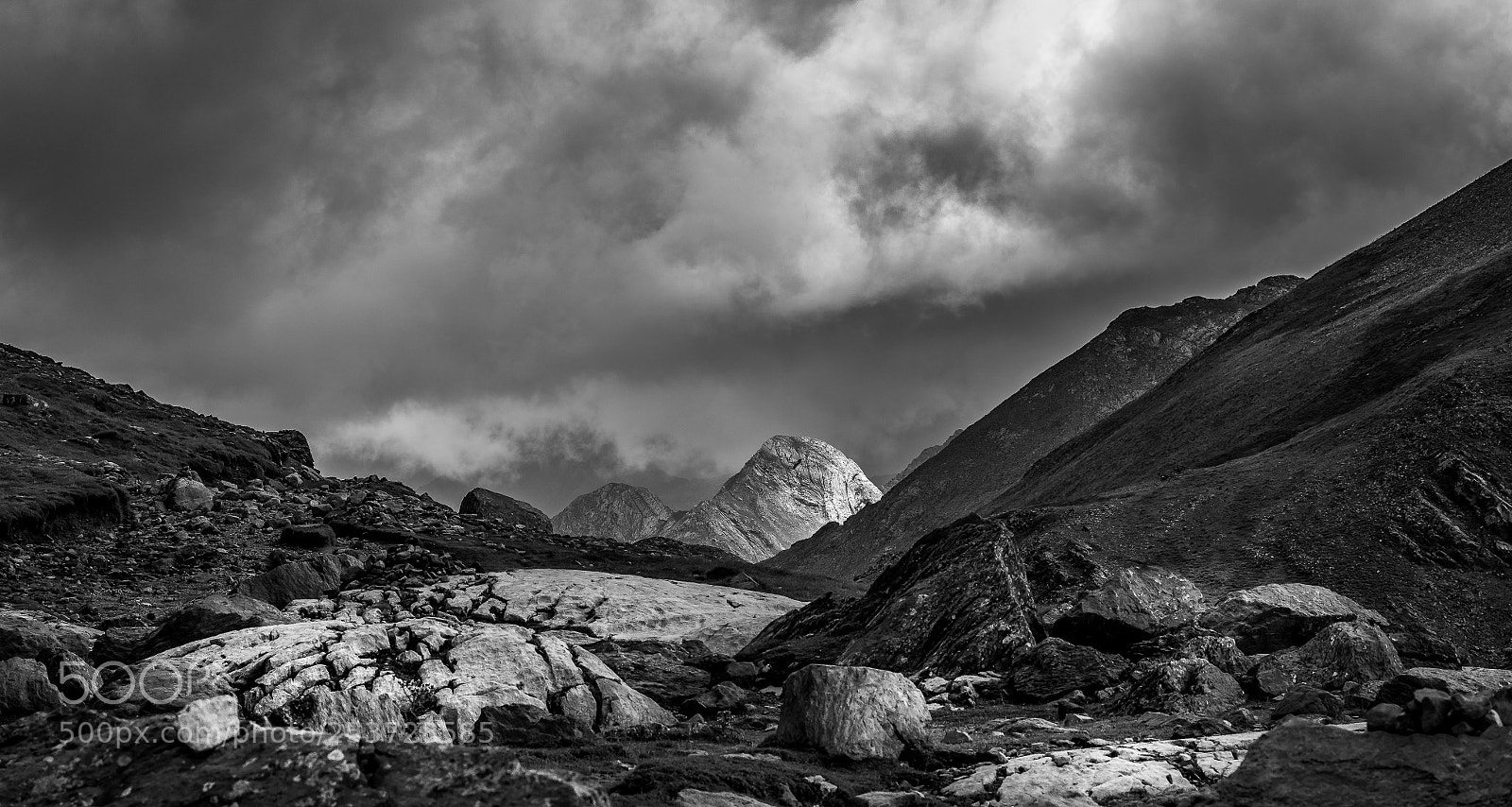 Pentax K-5 IIs sample photo. Gavarnie scenery ii photography