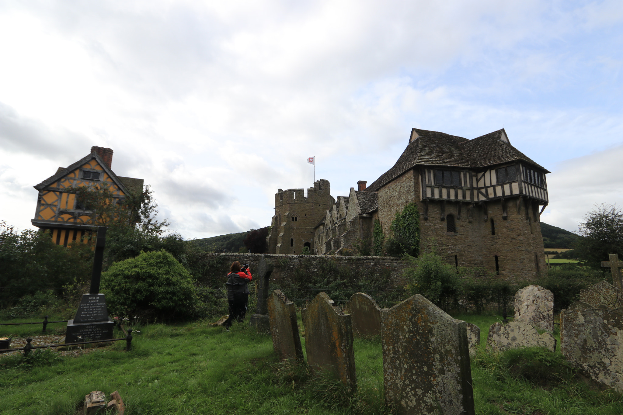 Canon EF-S 10-22mm F3.5-4.5 USM sample photo. Castillo de stokesay (shropshire) reino unido photography