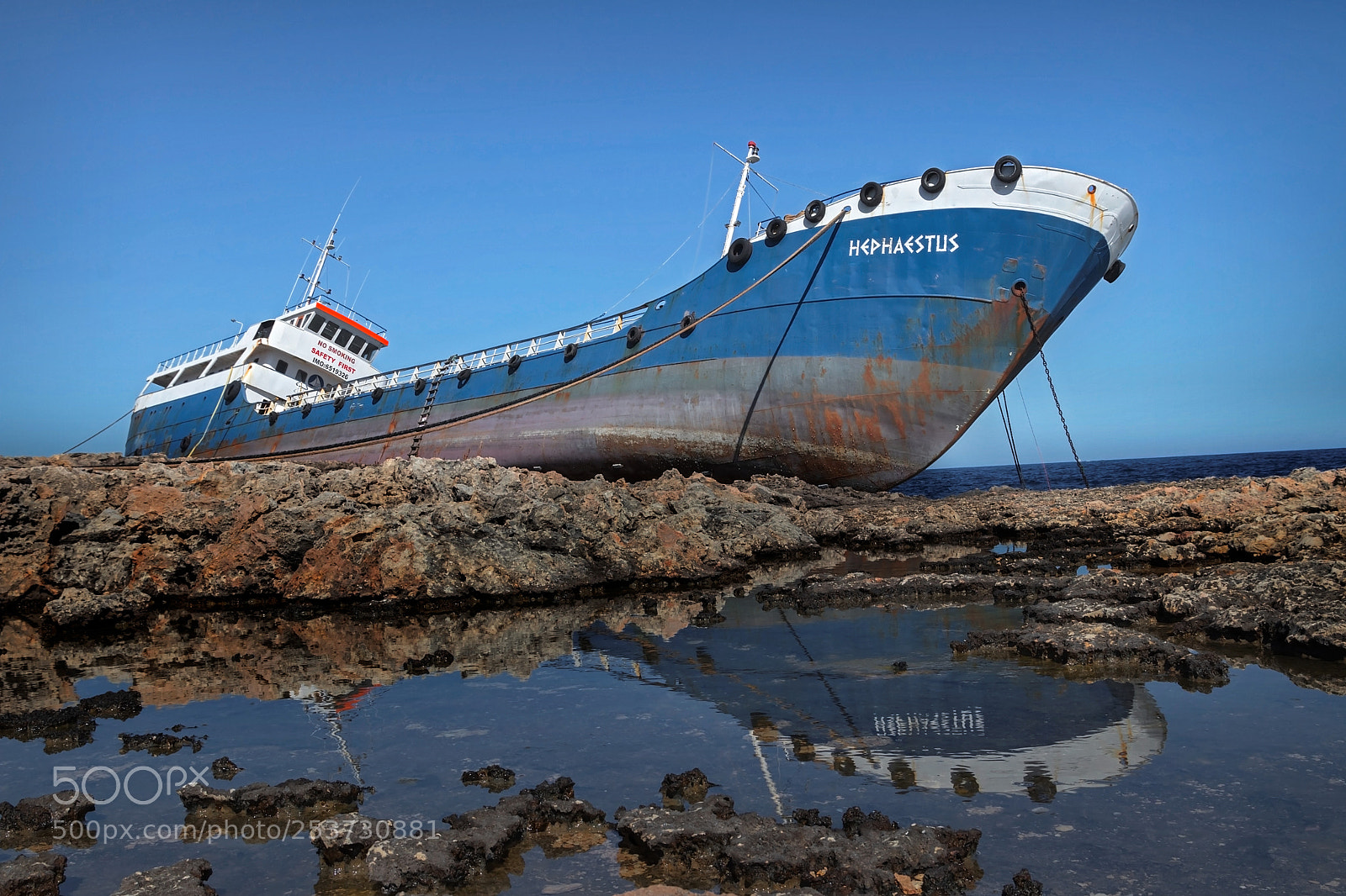 Canon EOS 80D sample photo. Ship ahoy photography