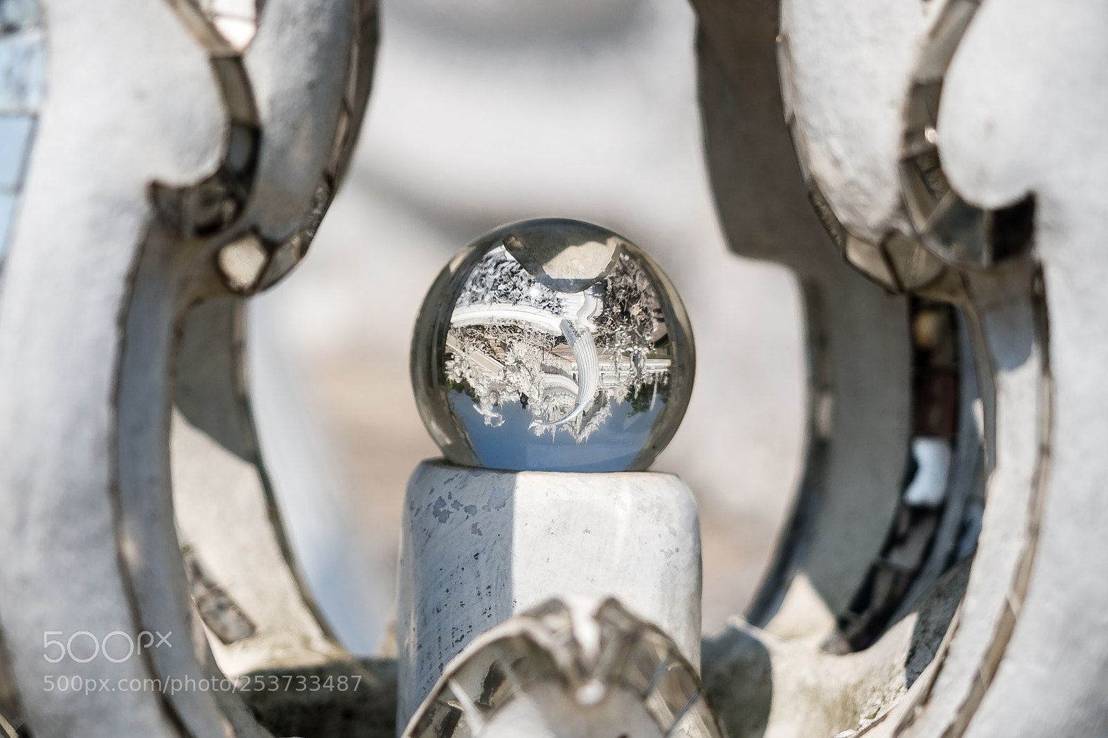Olympus OM-D E-M5 sample photo. Through the glass ball photography