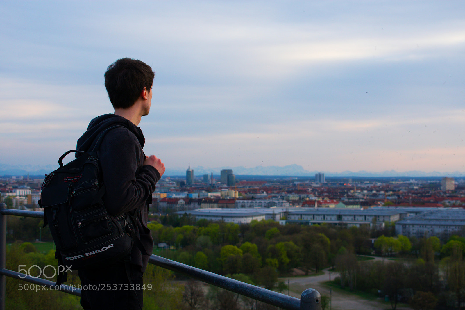 Nikon D3400 sample photo. Looking over the city photography