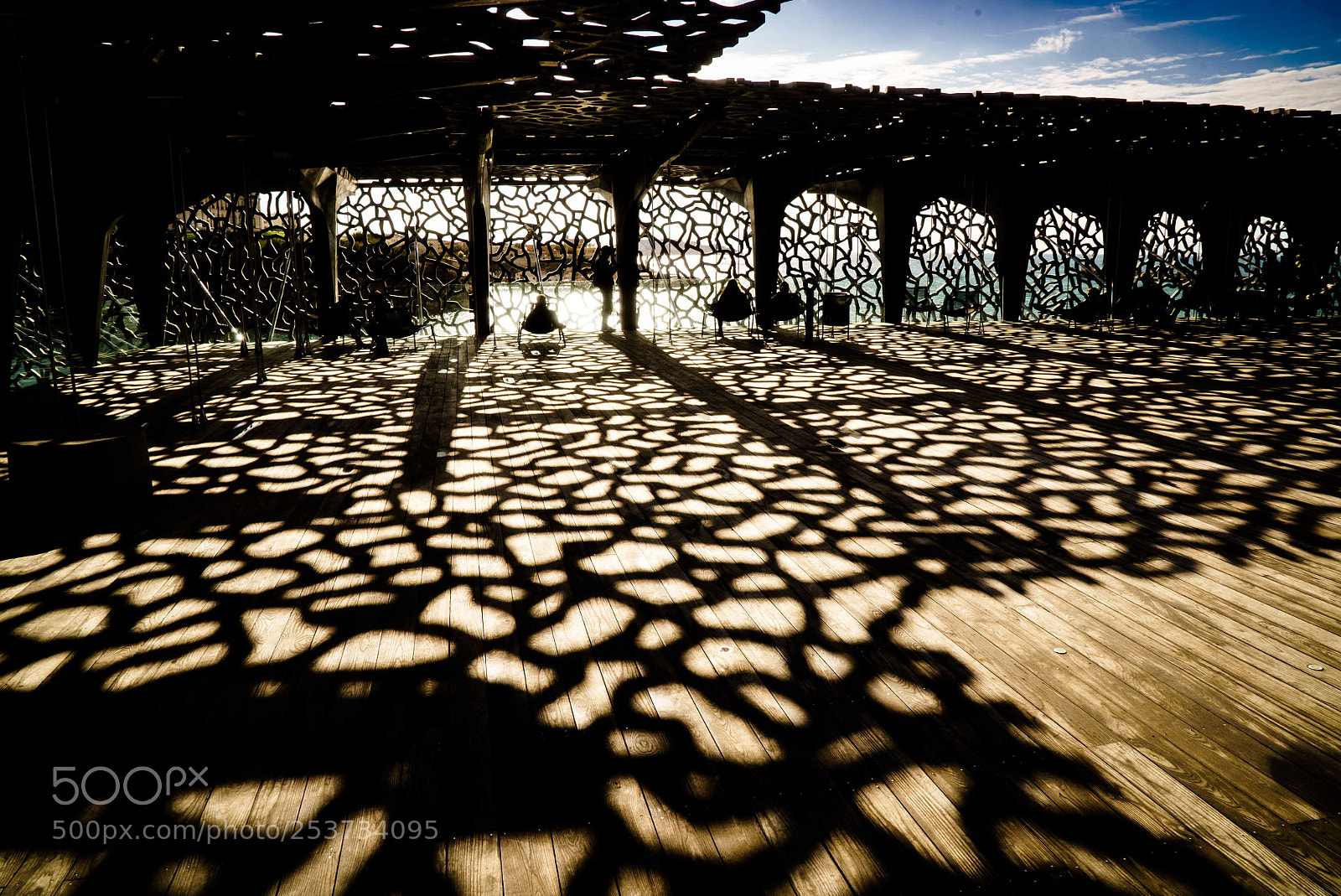 Sony a7S sample photo. Ombres mucem photography
