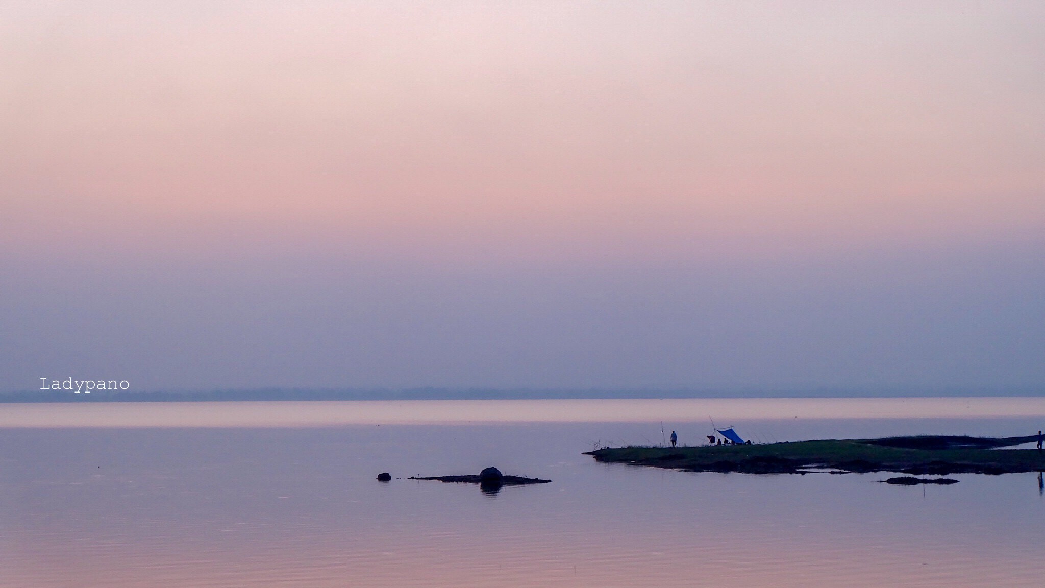 Fujifilm X-A2 sample photo. Beautiful river ,elegant nature line photography