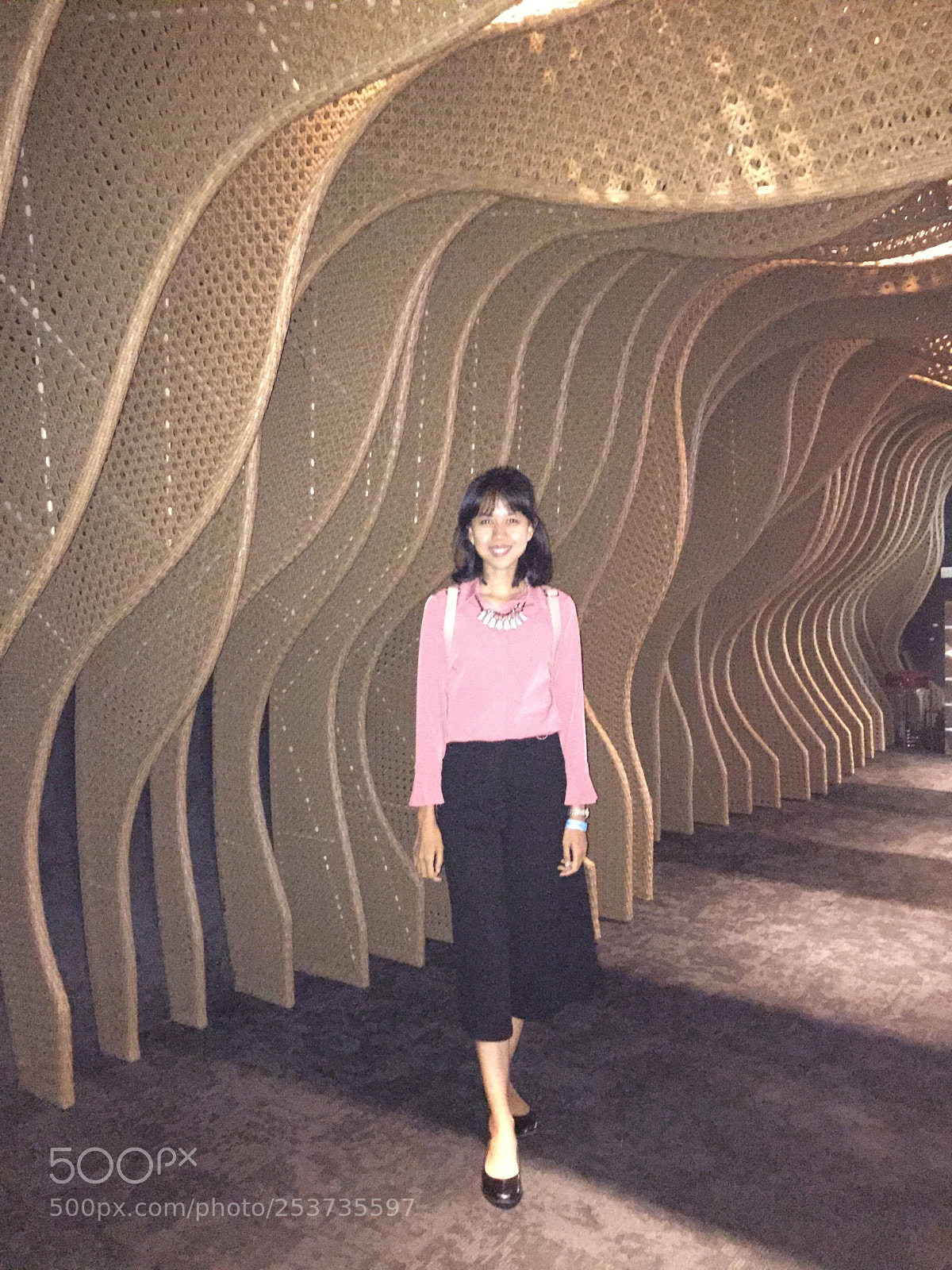 Apple iPhone 6 sample photo. Mall grand indonesia photography