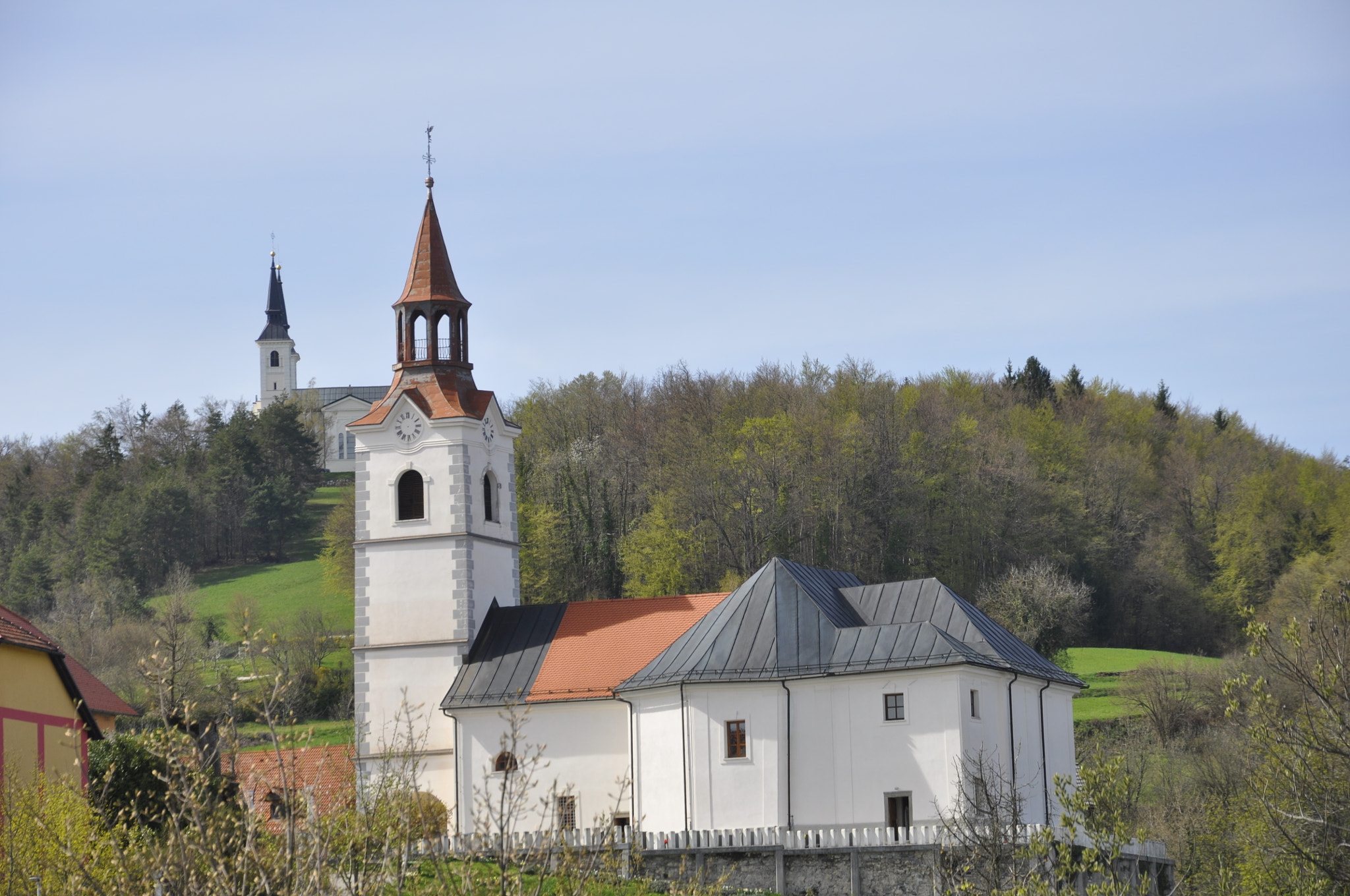 Nikon D5000 sample photo. Church photography
