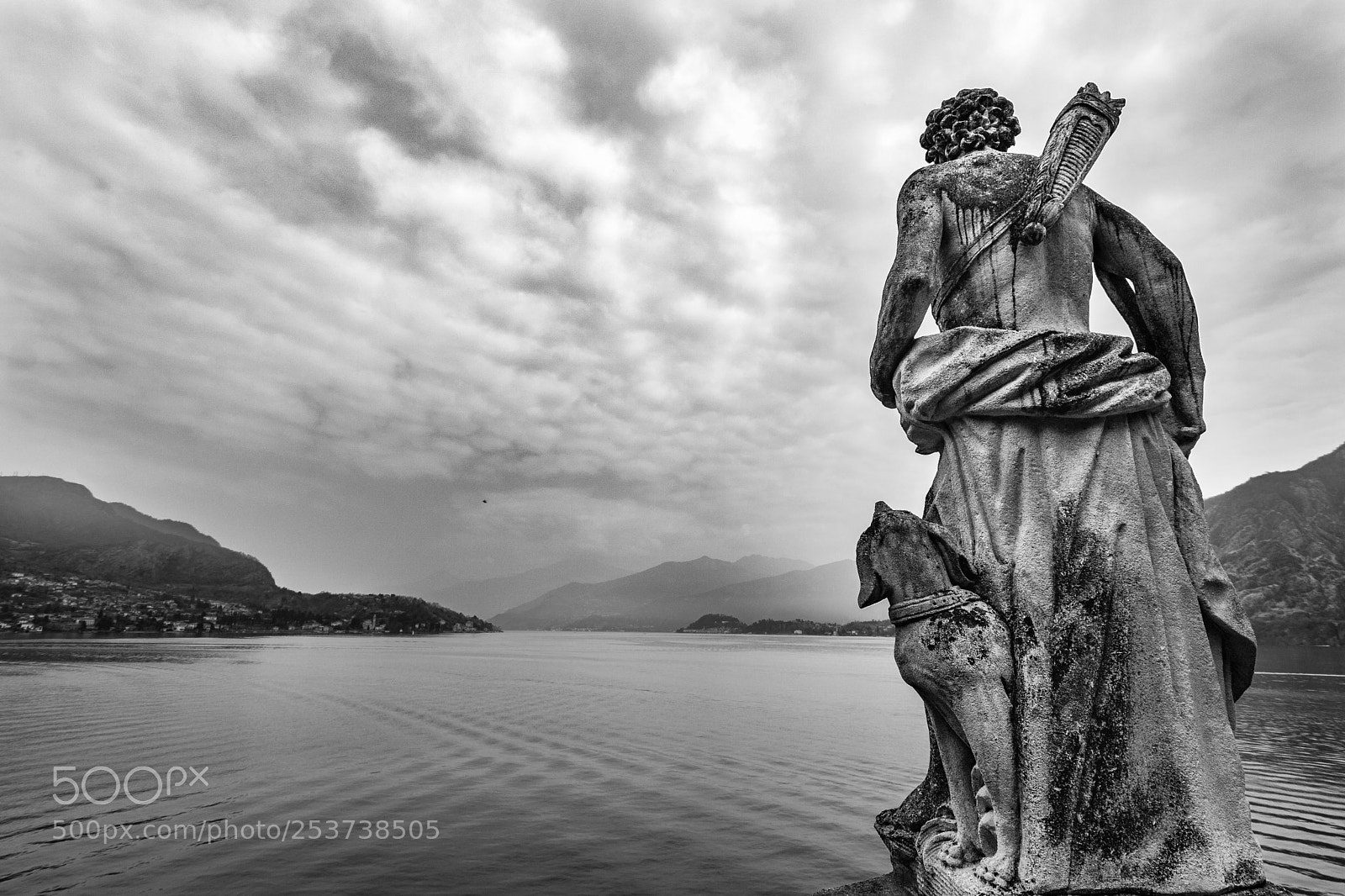 Canon EOS 750D (EOS Rebel T6i / EOS Kiss X8i) sample photo. Villa del balbianello photography