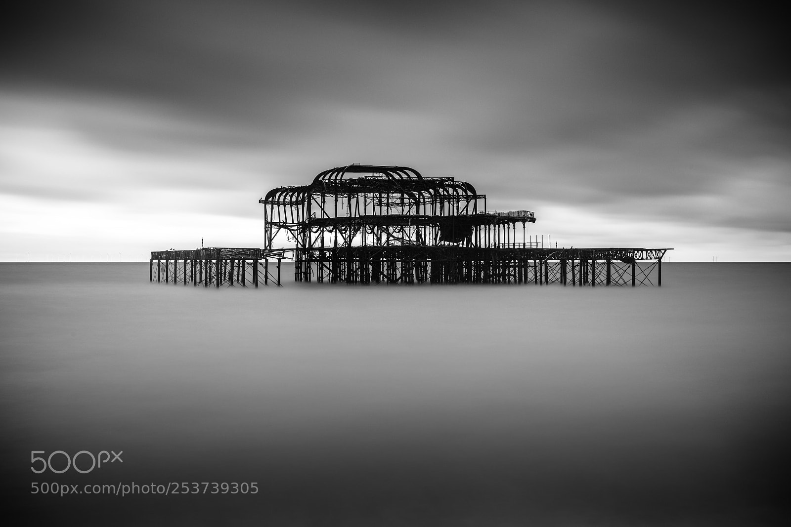 Canon EOS 5DS R sample photo. Ghost palace photography