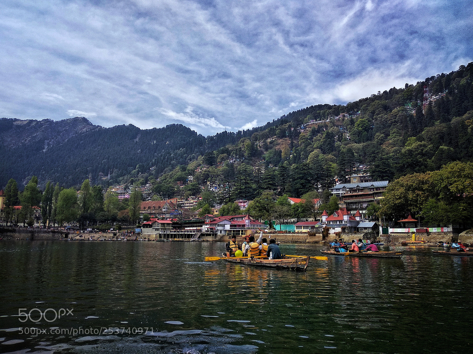Xiaomi Redmi Note 5 sample photo. Boating photography