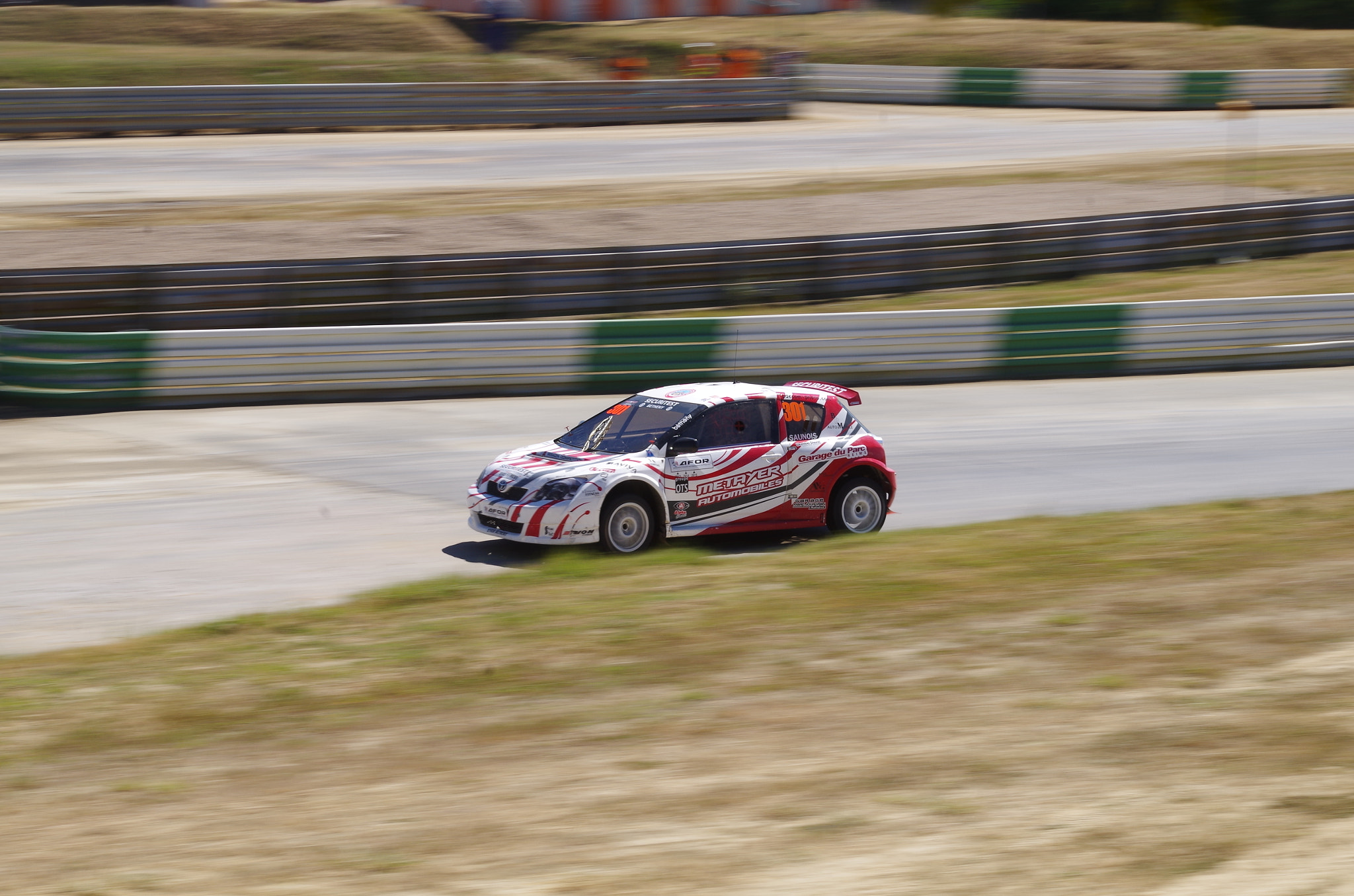 Pentax smc DA 18-270mm F3.5-6.3 ED SDM sample photo. Les fous du volant - rallye cross photography