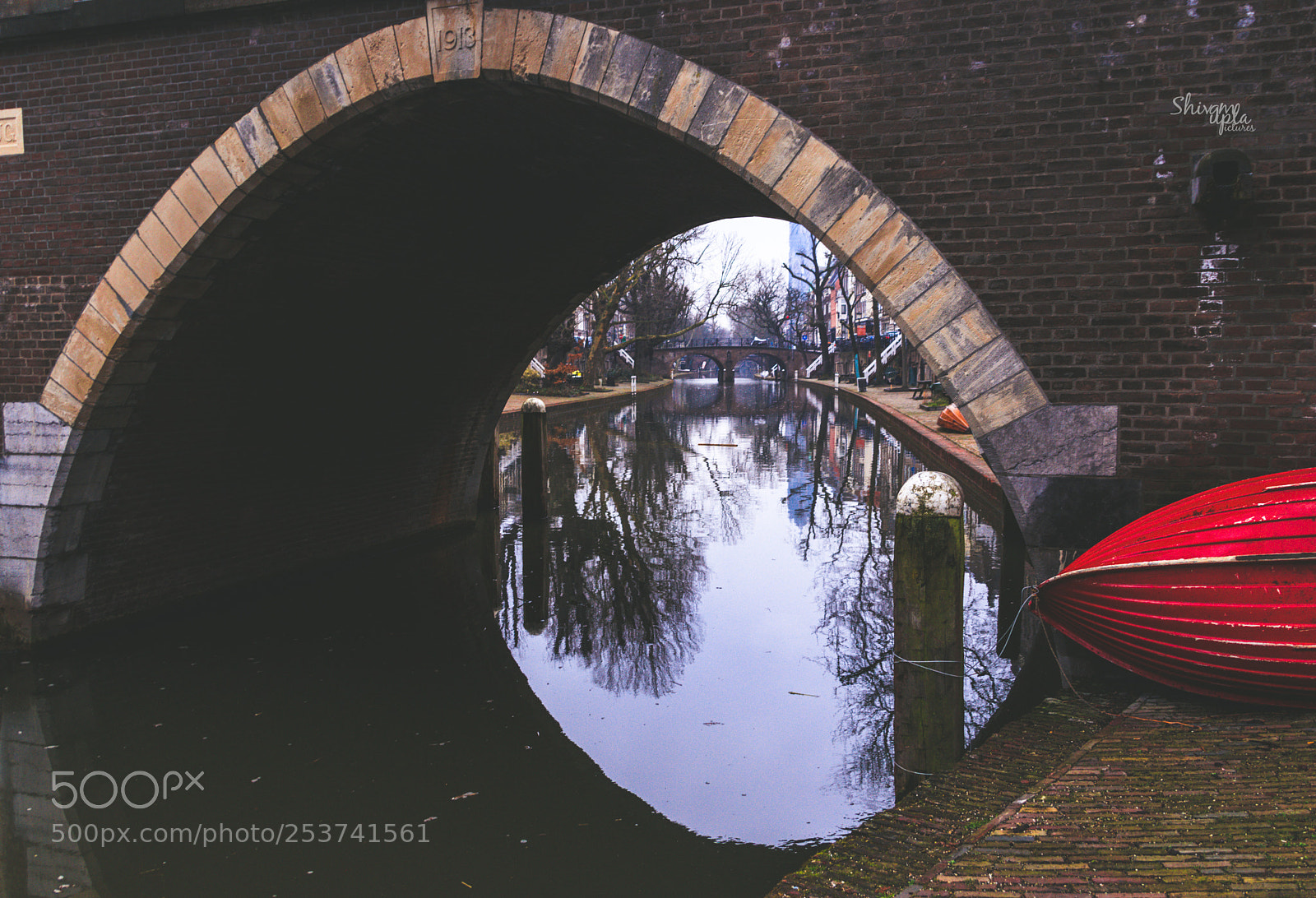 Canon EOS 80D sample photo. View through the canal photography