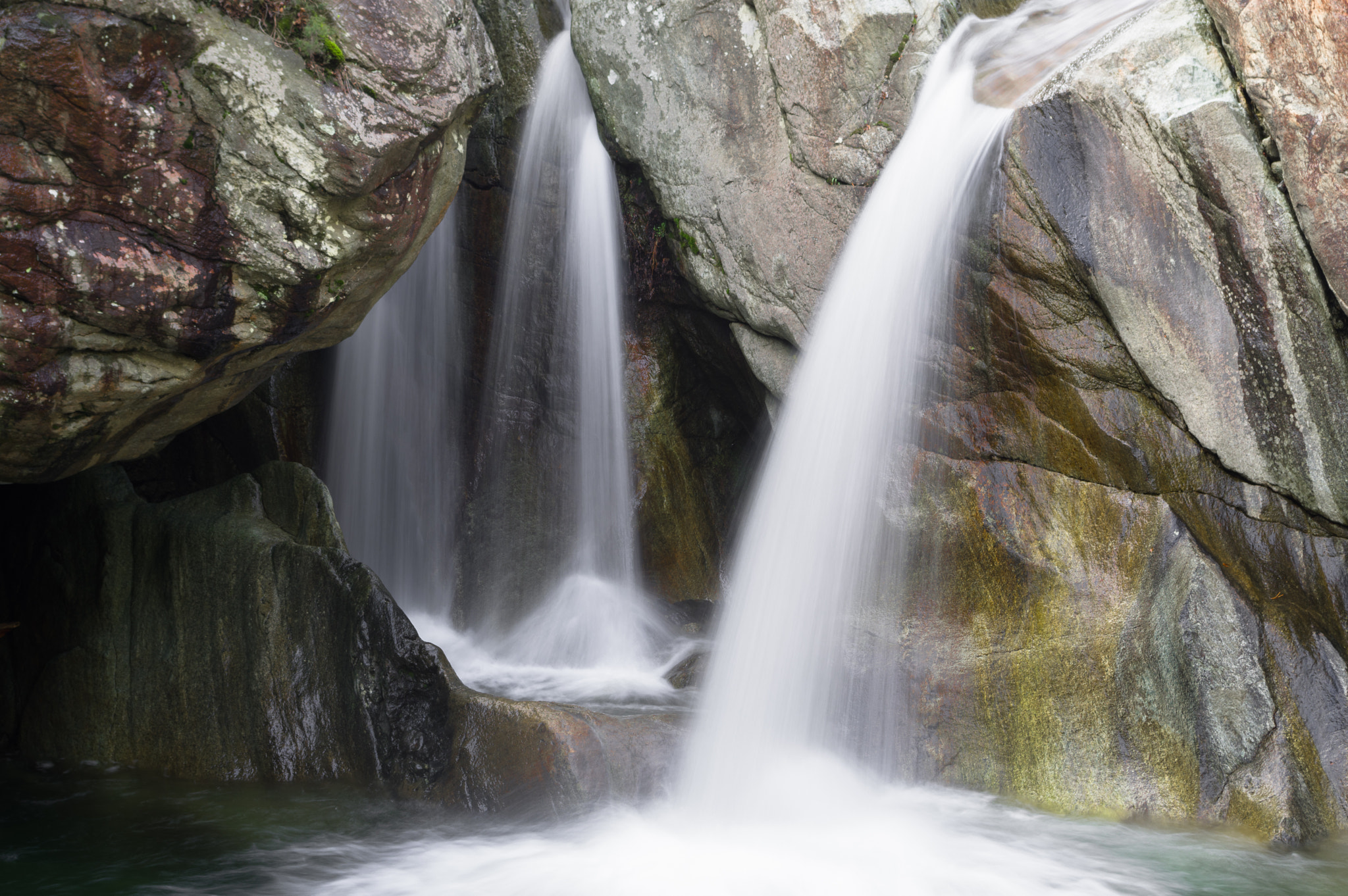 Pentax KP sample photo. Prialunga waterfall photography