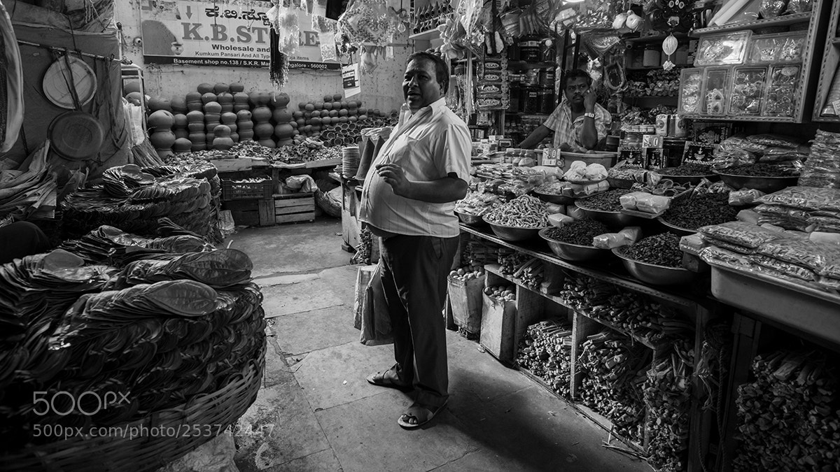 Nikon D850 sample photo. At the market photography