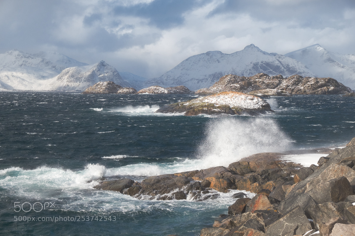 Fujifilm X-T2 sample photo. Henningsvaer's crazy weather photography