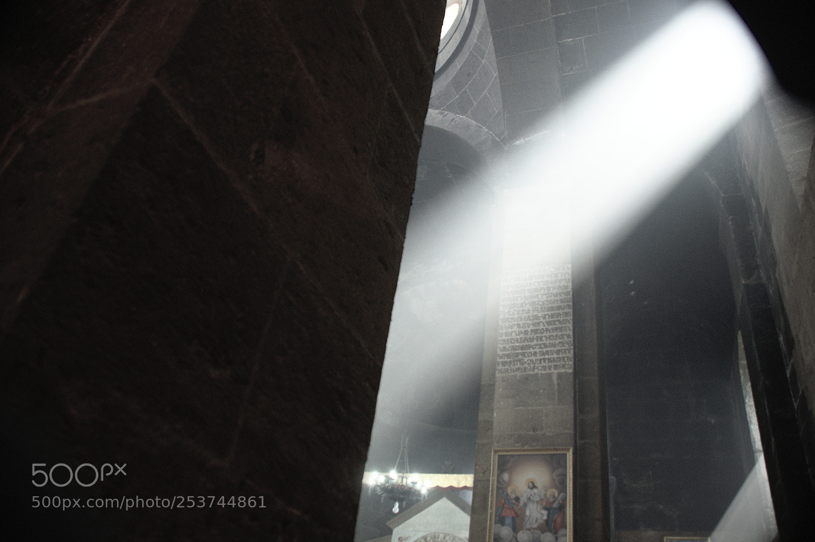 Nikon D5000 sample photo. Church photography