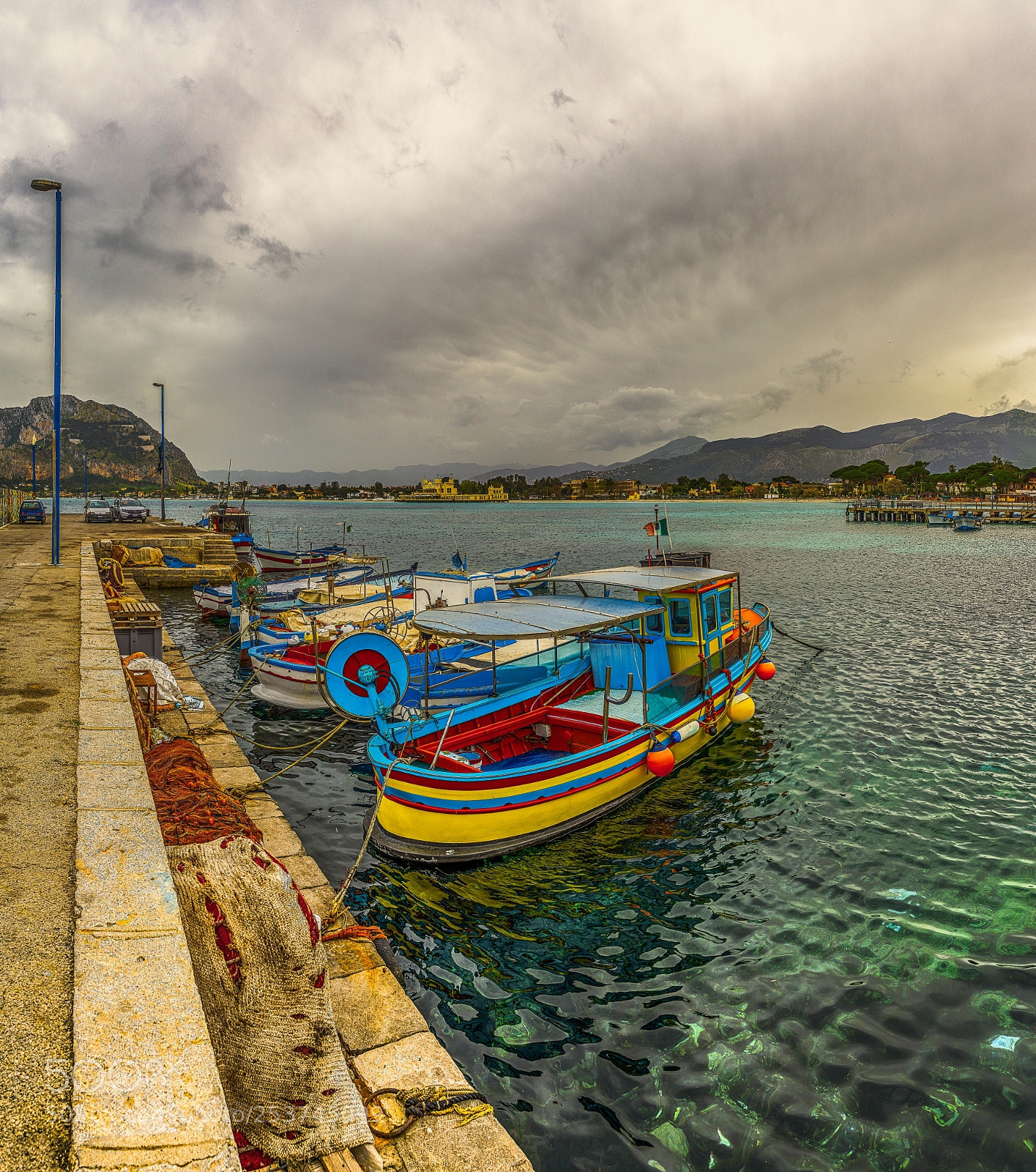 Sony a6000 sample photo. Yellow boat in the photography