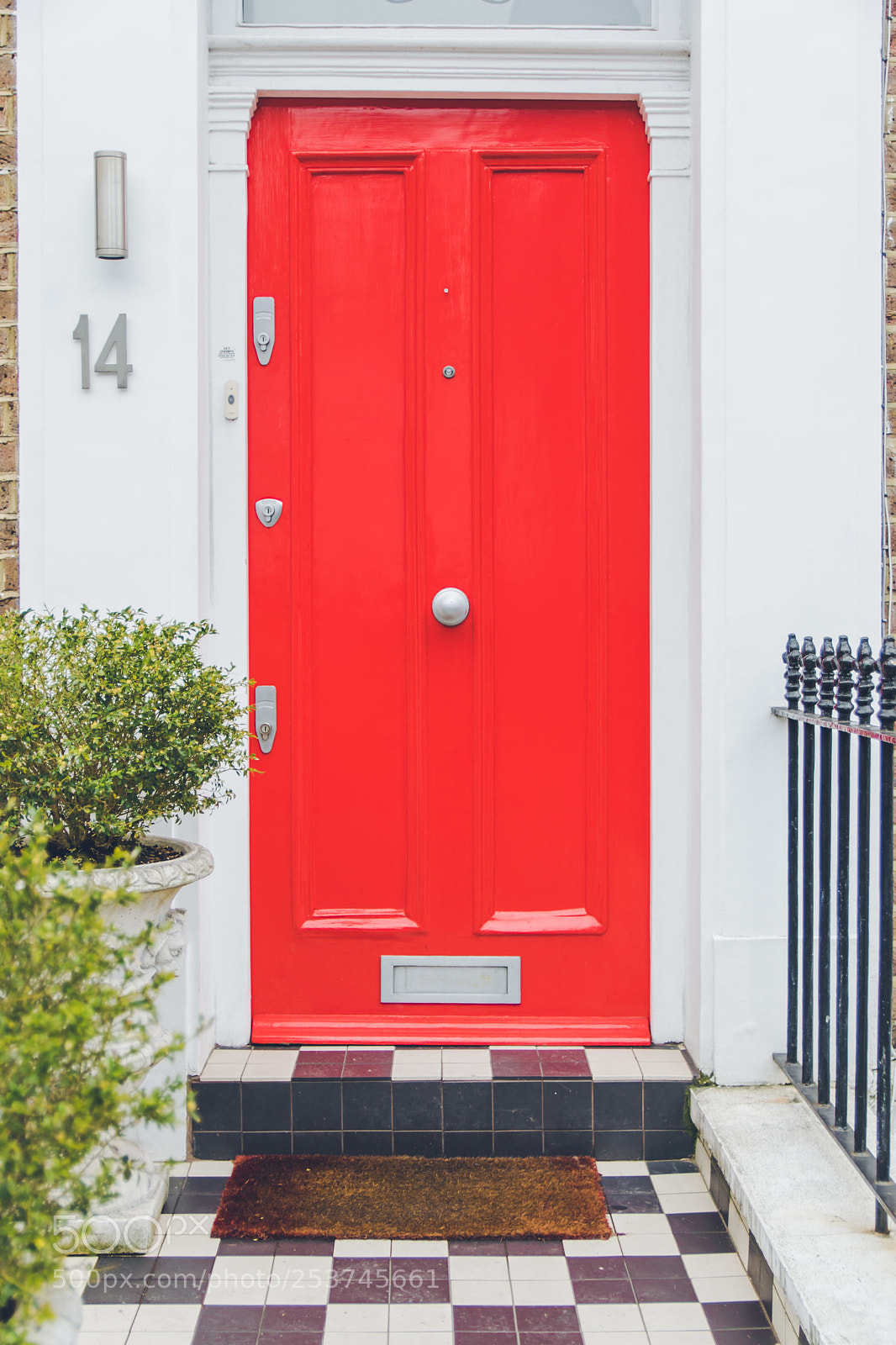 Nikon D3300 sample photo. Door photography