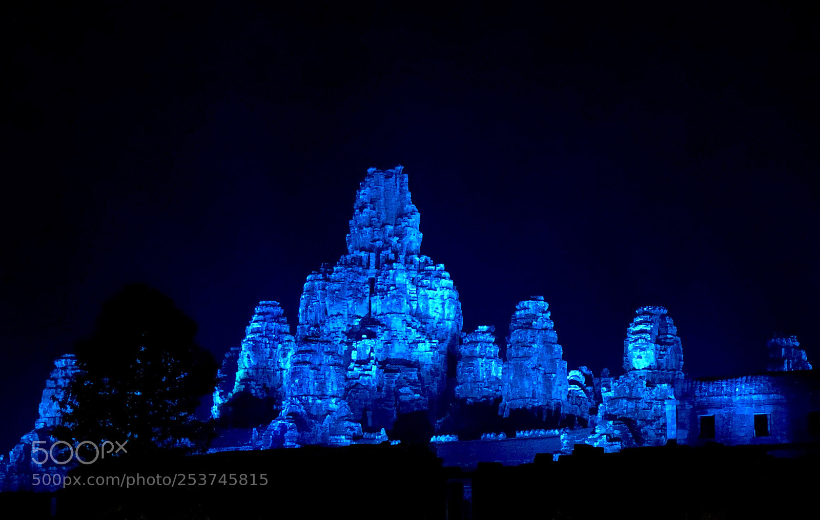 Apple iPhone X sample photo. Bayon temple  photography