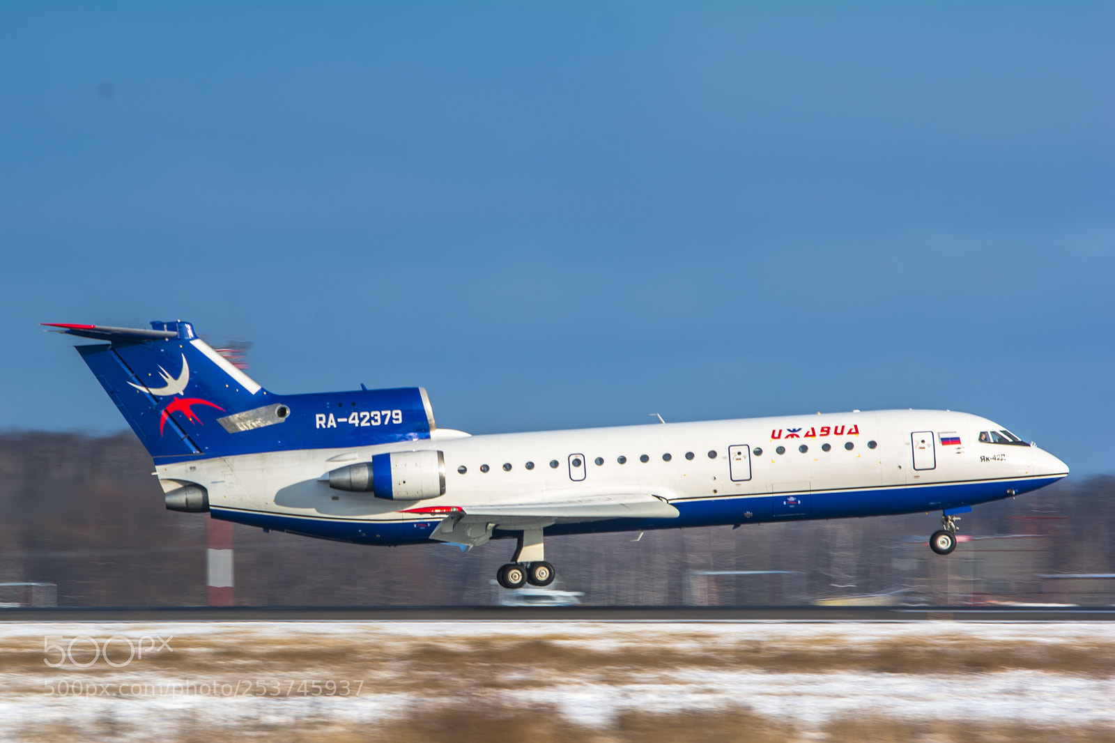 Nikon D5200 sample photo. Yak-42 photography