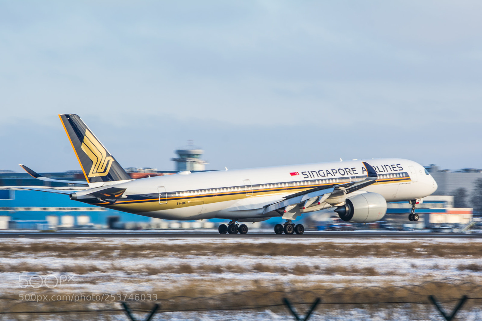 Nikon D5200 sample photo. Airbus a350 photography