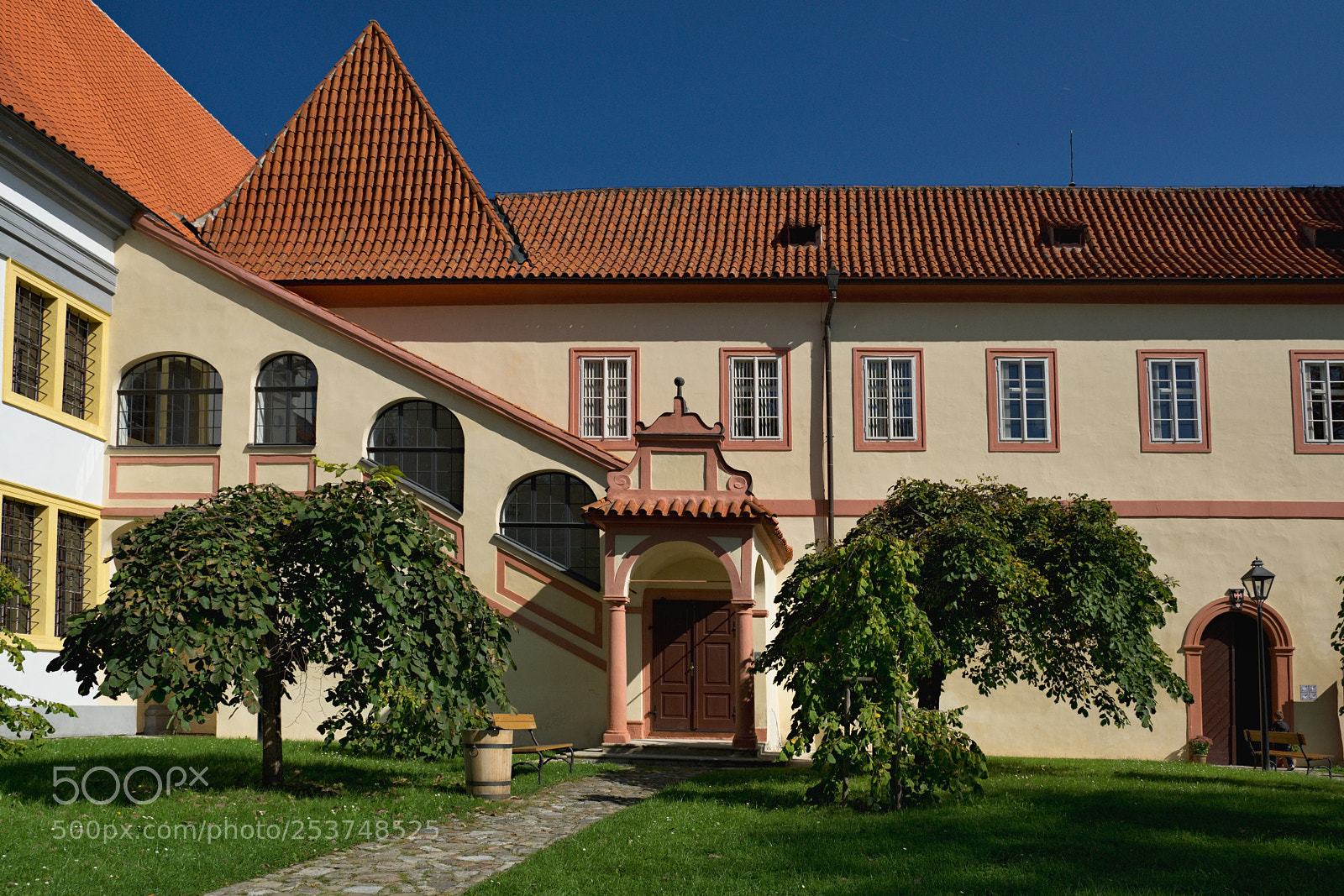 Sony SLT-A65 (SLT-A65V) sample photo. Monastery - Český krumlov photography