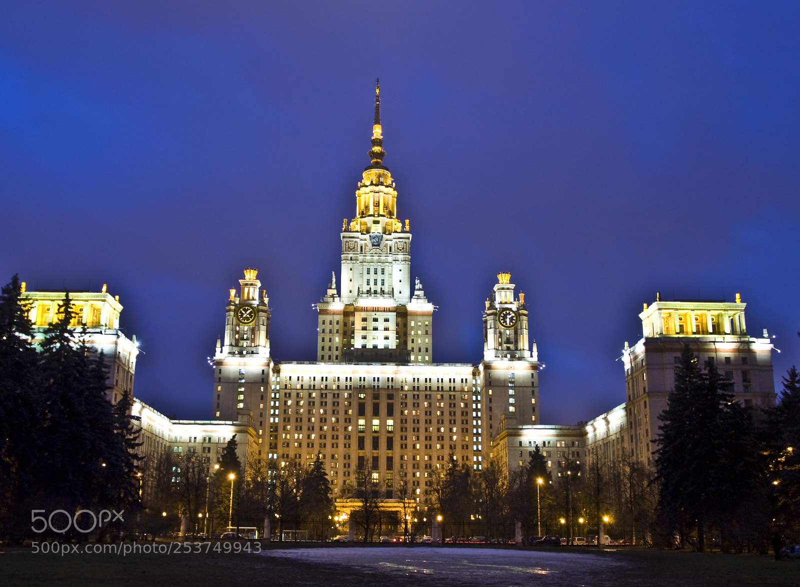 Canon EOS 450D (EOS Rebel XSi / EOS Kiss X2) sample photo. Moscow state university at photography