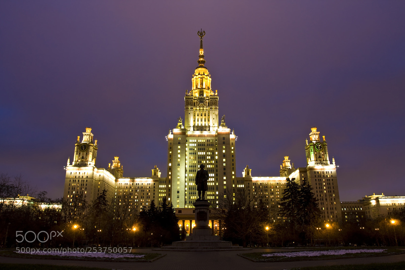 Canon EOS 450D (EOS Rebel XSi / EOS Kiss X2) sample photo. Moscow state university at photography