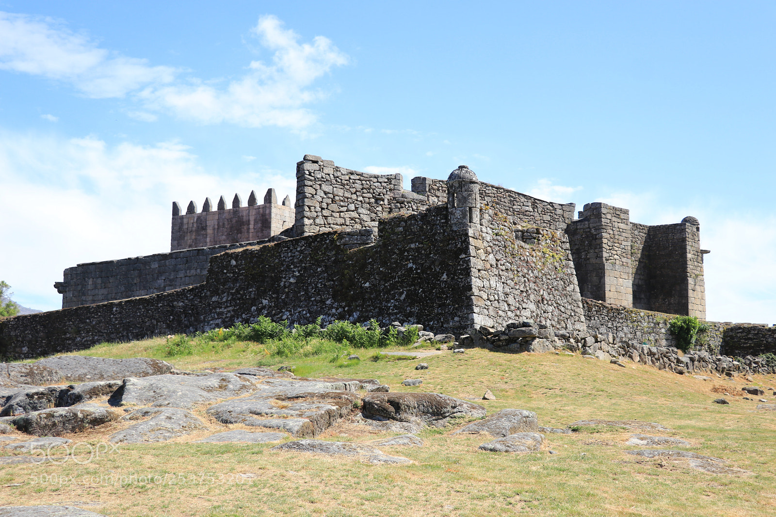 Canon EOS 80D sample photo. Castillo de lindoso | portugal photography