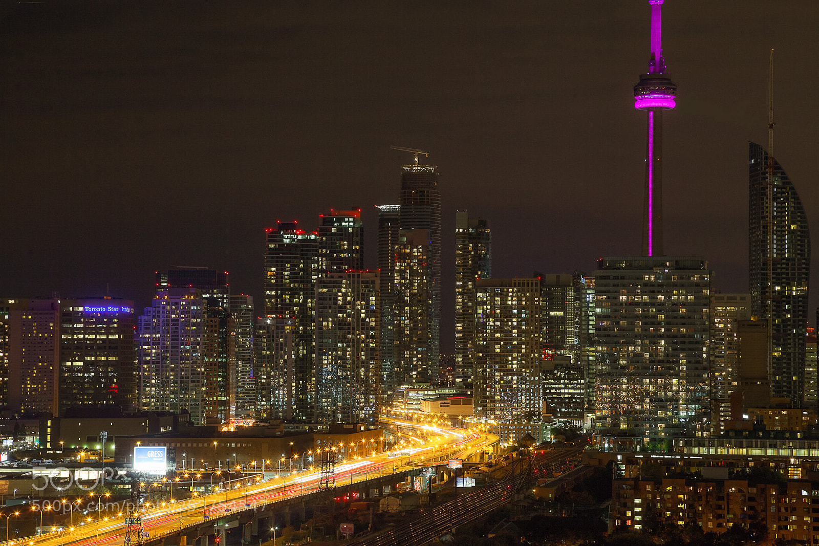 Canon EOS 5D Mark II sample photo. Good evening, toronto! photography