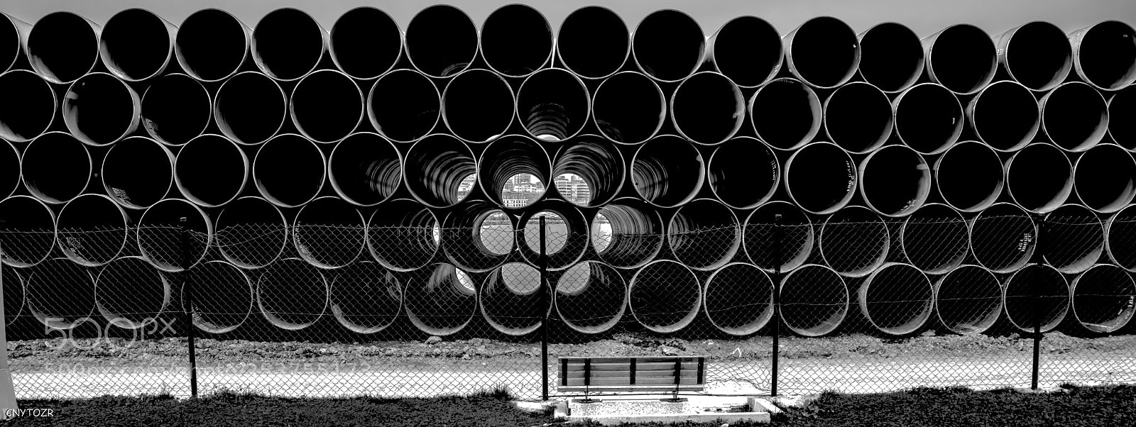 Canon EOS 800D (EOS Rebel T7i / EOS Kiss X9i) sample photo. Pipes photography
