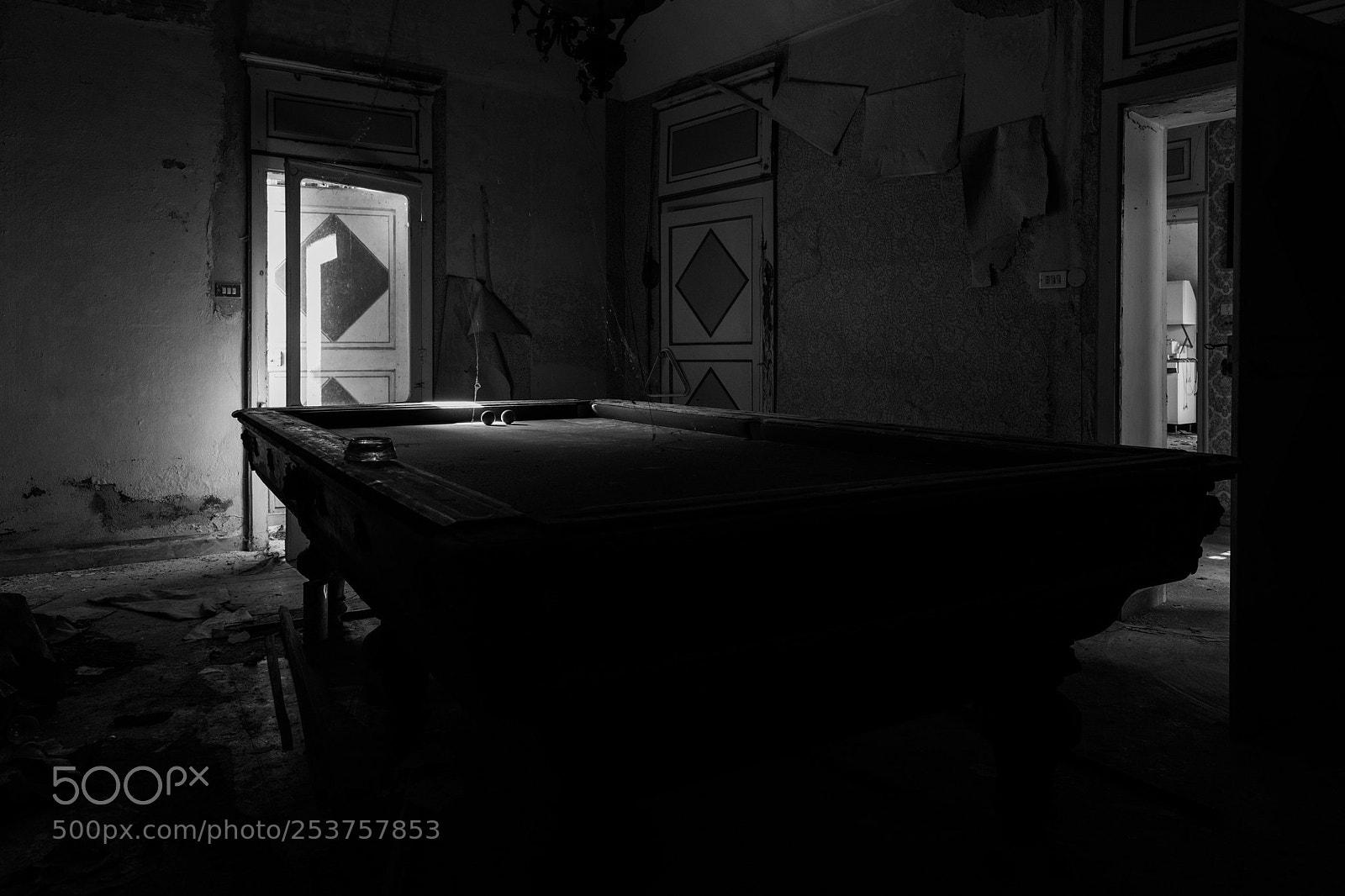 Canon EOS 5D Mark IV sample photo. Billiards photography