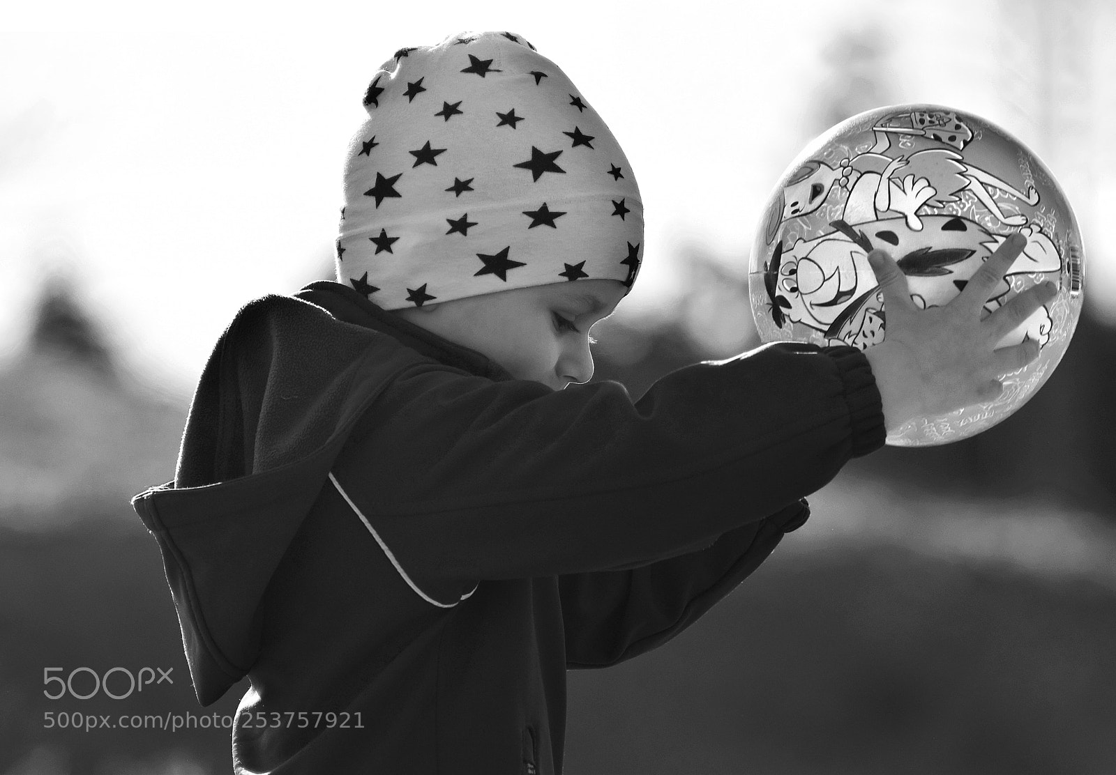 Nikon D5300 sample photo. Whole world in hands photography