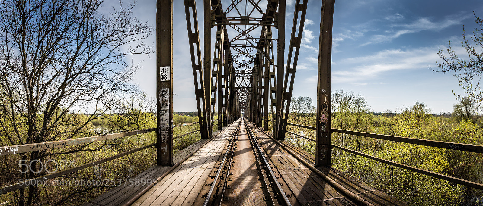 Canon EOS 6D Mark II sample photo. Old railway bridge photography