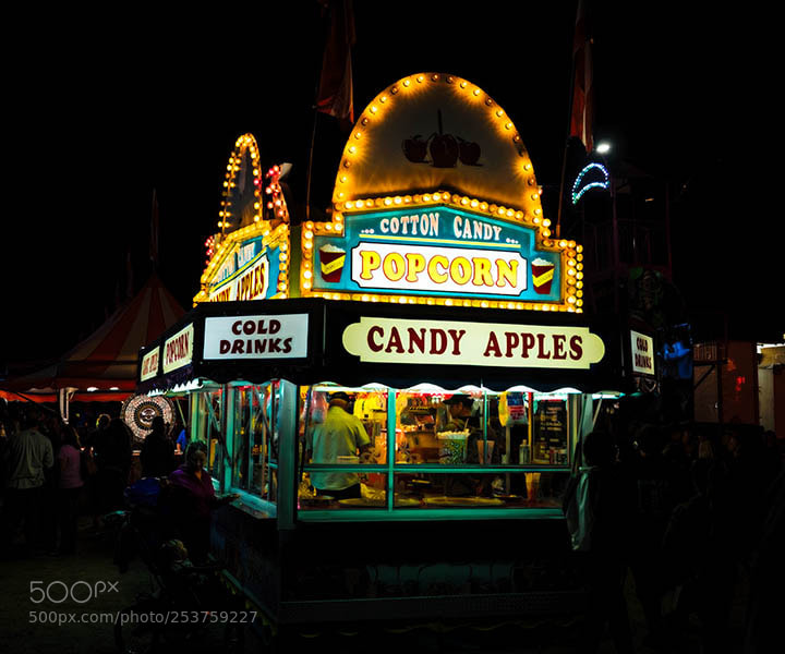 Olympus OM-D E-M1 sample photo. Candy apples photography