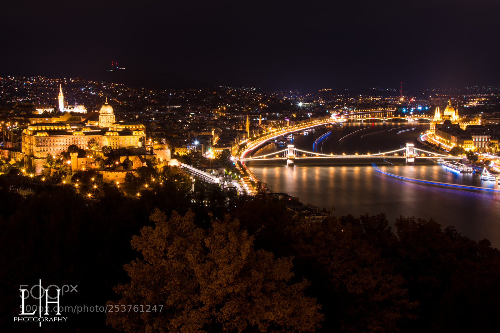 Nikon D5500 sample photo. Budapest at night photography