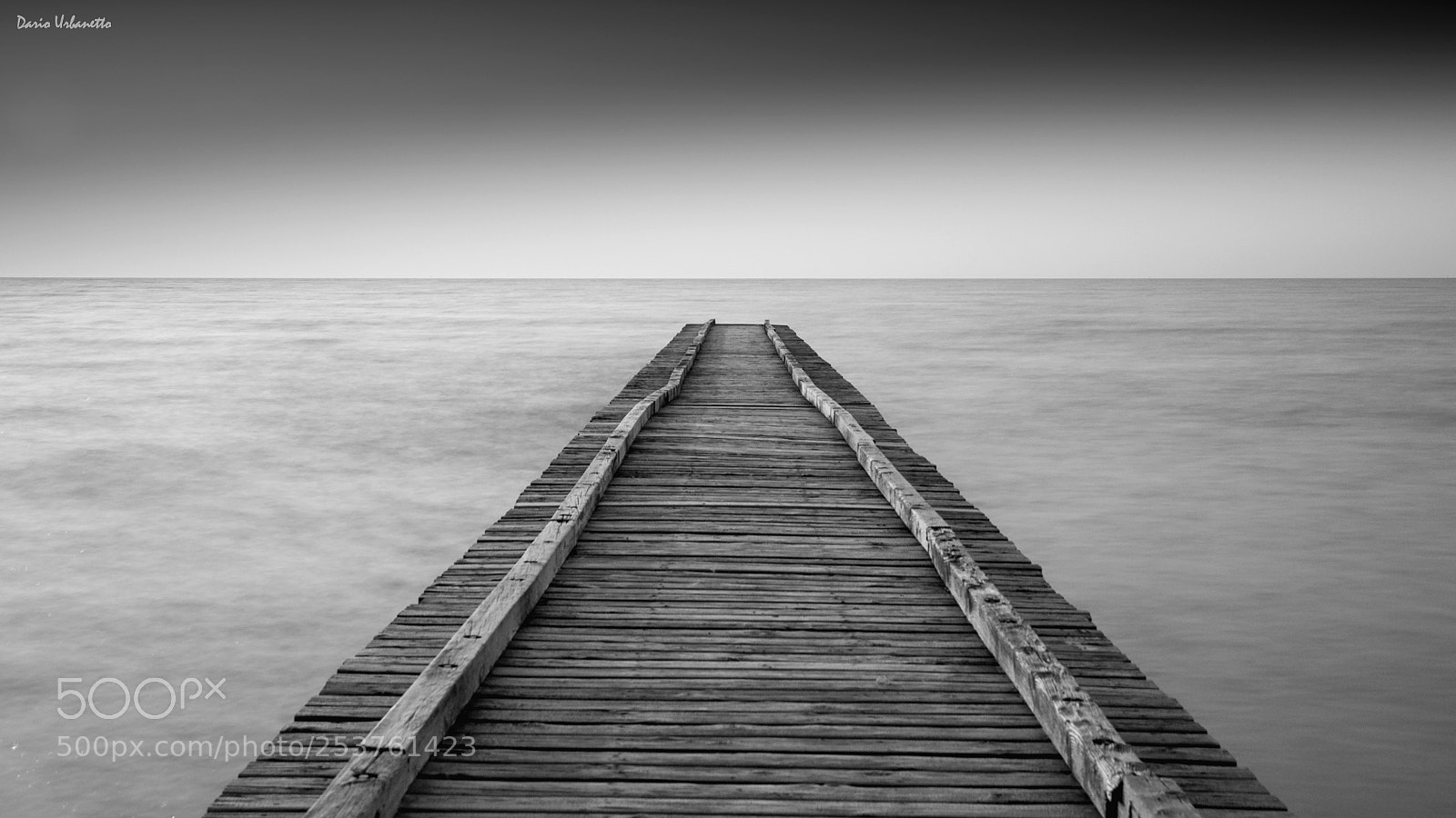 Nikon D90 sample photo. The "road" to infinity photography