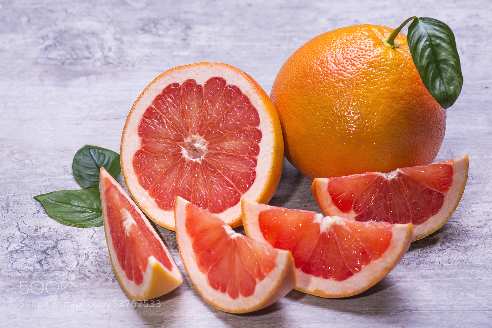 Nikon D610 sample photo. Grapefruit whole, half and photography