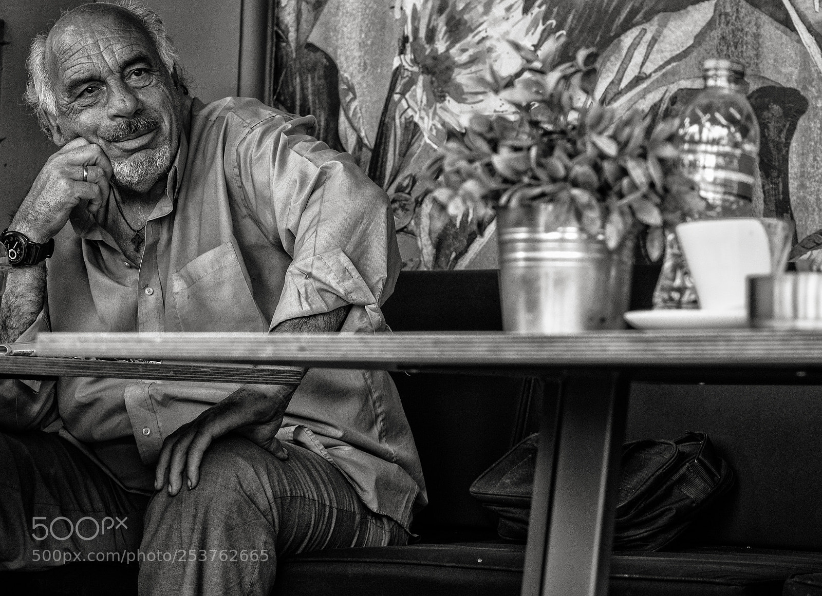 Olympus OM-D E-M10 sample photo. A pleasant man photography