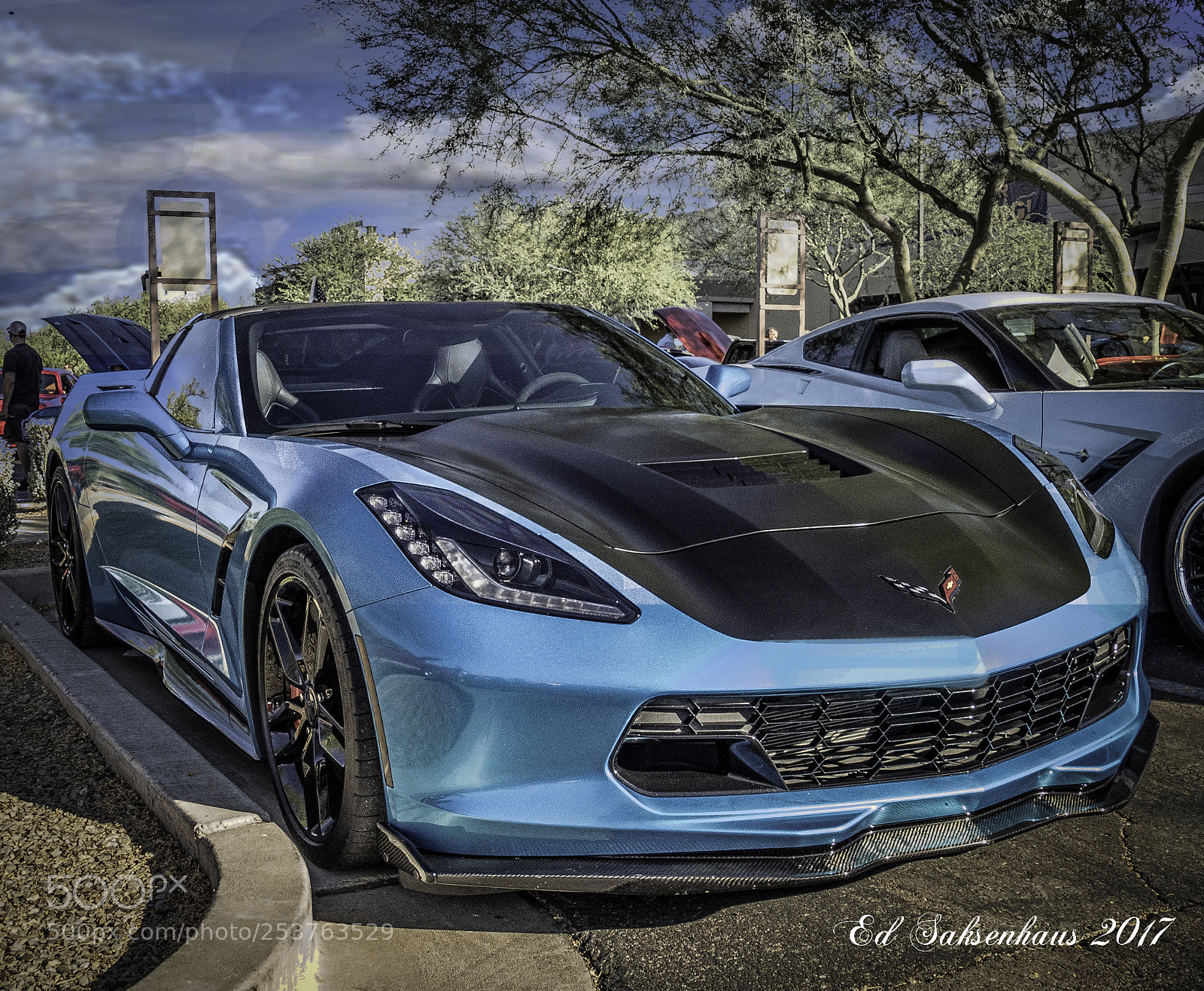 Panasonic Lumix DMC-FZ1000 sample photo. Corvette at the scottsdale photography