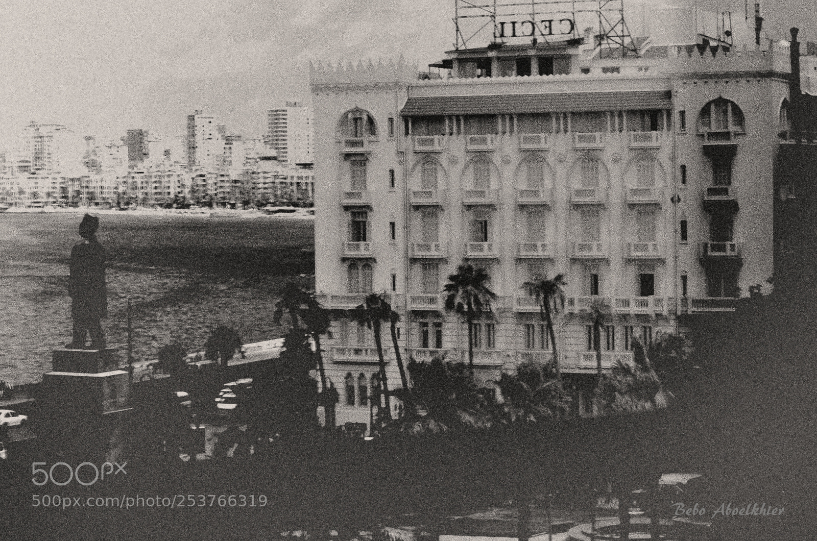 Nikon D5100 sample photo. Reflection & old photography