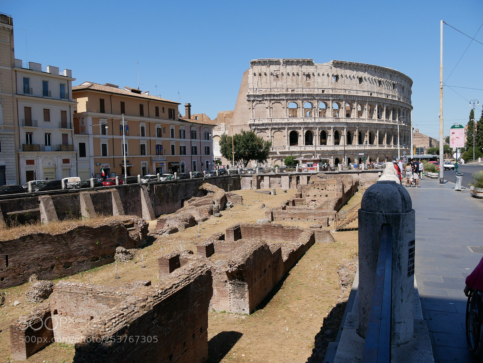 Panasonic DMC-G81 sample photo. Colosseum photography