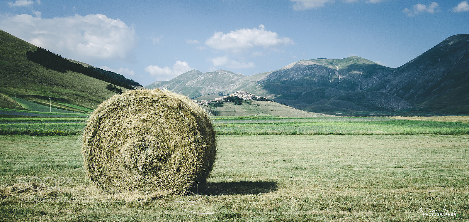 Nikon D5100 sample photo. Pian grande, castelluccio di photography