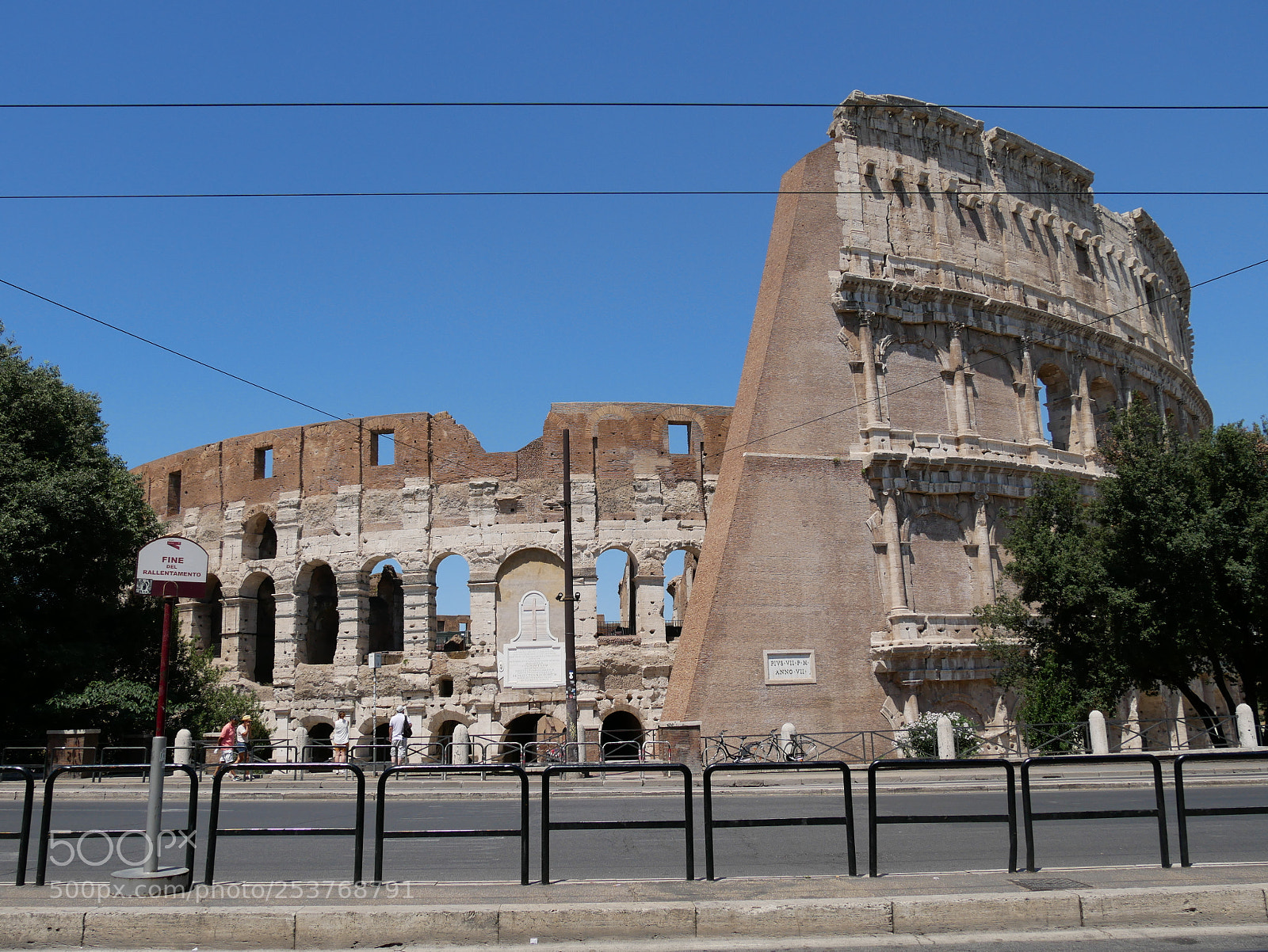 Panasonic DMC-G81 sample photo. Colosseum photography