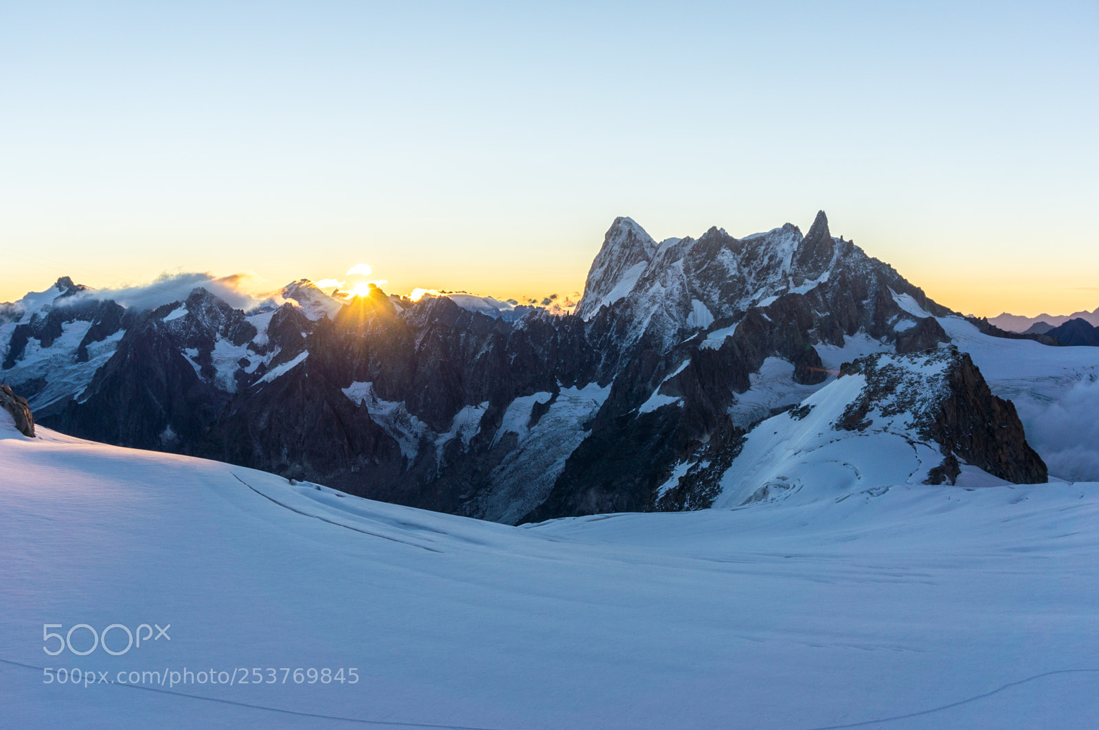 Sony Alpha NEX-5N sample photo. Grandes jorasses photography