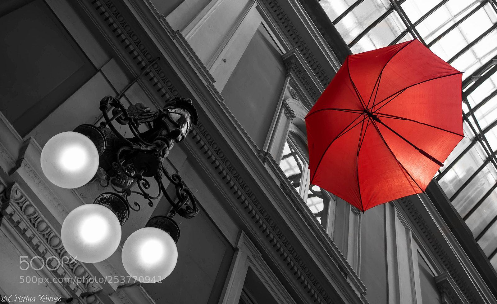 Canon EOS 100D (EOS Rebel SL1 / EOS Kiss X7) sample photo. Flying umbrellas photography