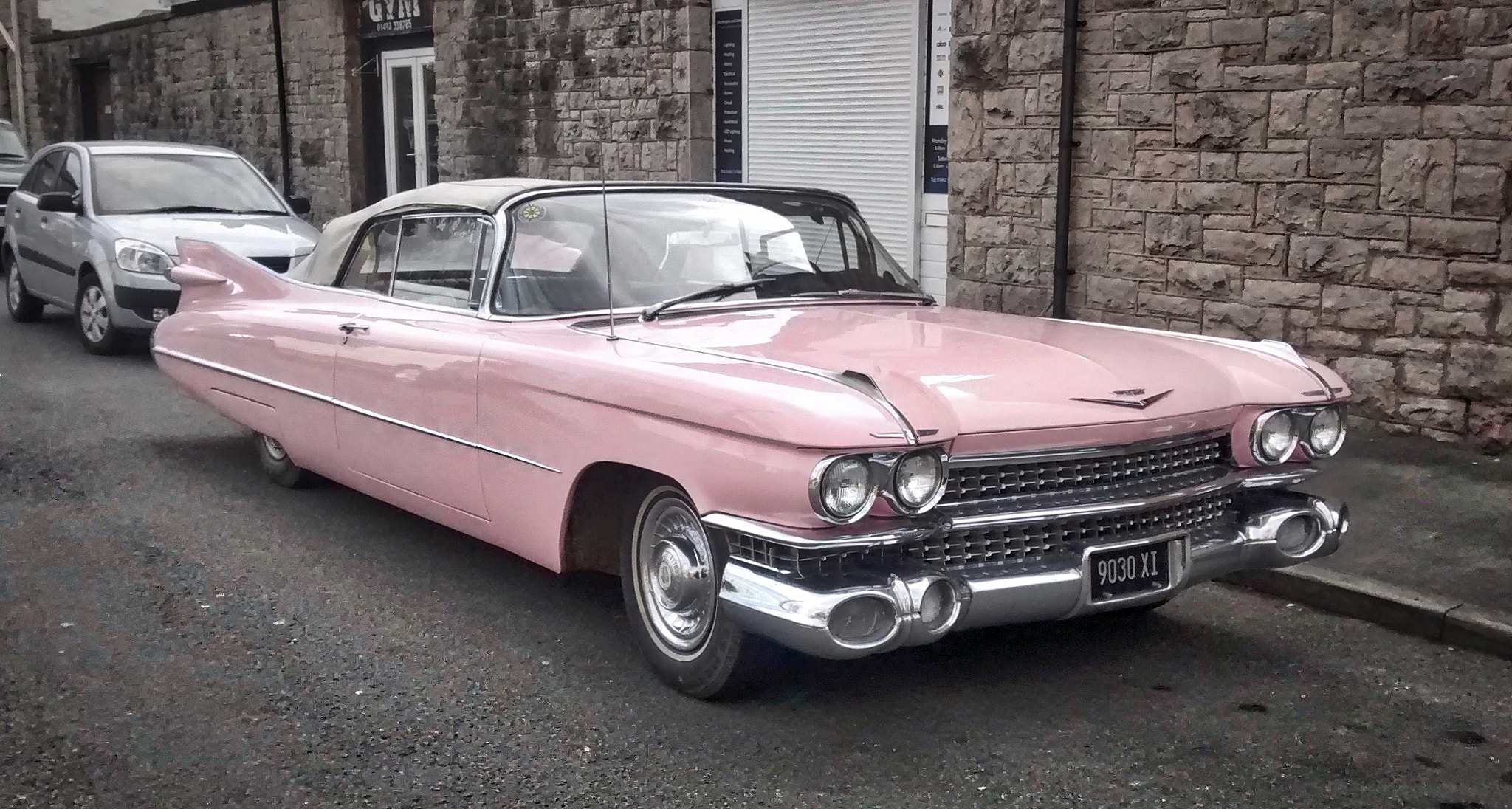 Motorola XT1032 sample photo. 1959 cadillac eldorado photography