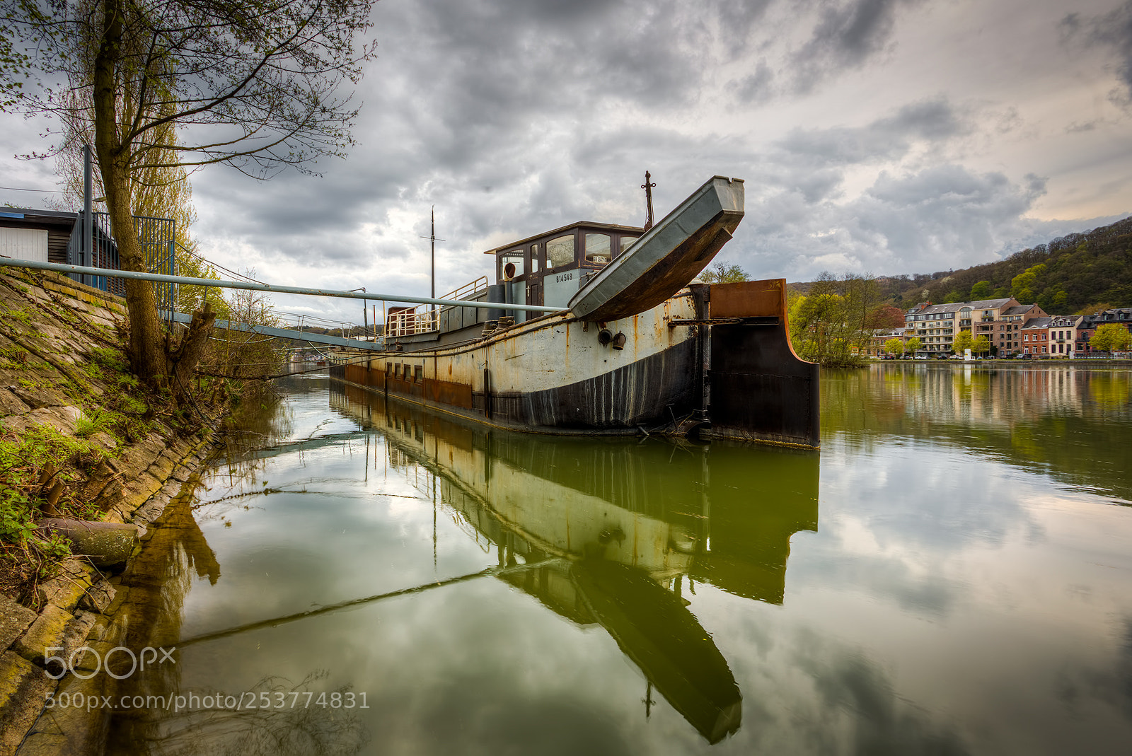 Canon EOS 5D Mark IV sample photo. Boat photography