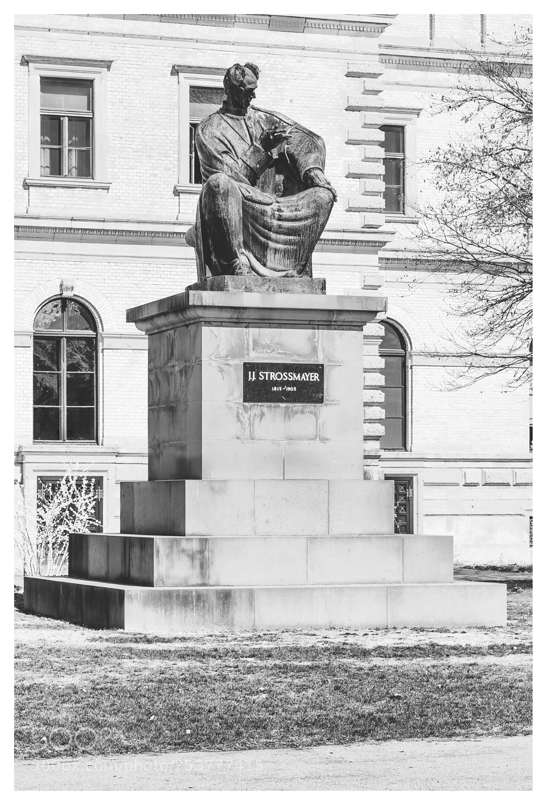Nikon D7100 sample photo. J. j. strossmayer monument photography