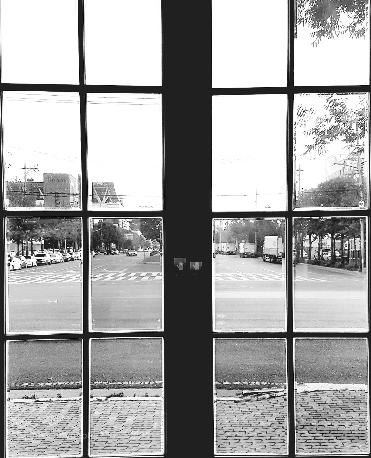 Samsung Galaxy S7 Edge sample photo. * over the door photography