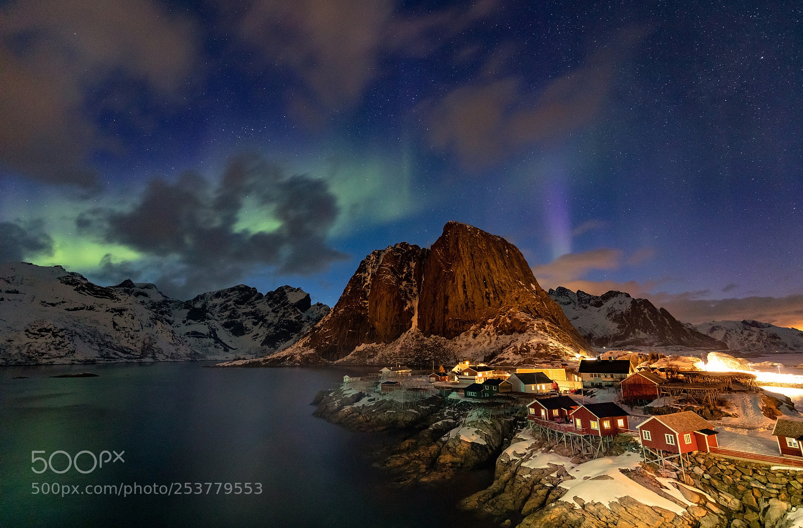Canon EOS 5D Mark IV sample photo. Natures fireworks in lofoten photography